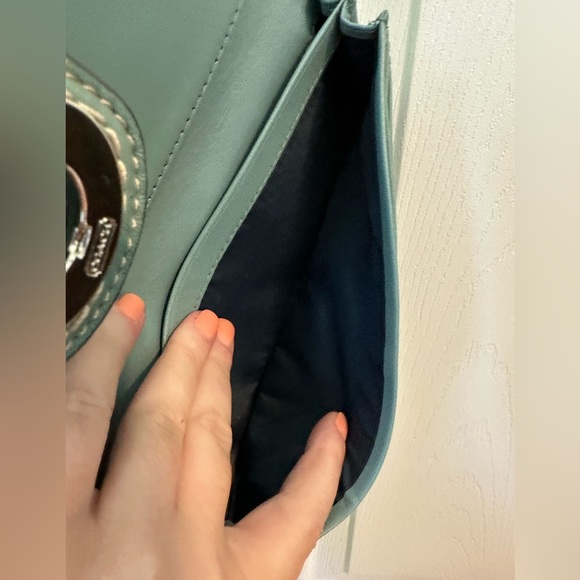 VINTAGE ROBIN EGG BLUE COACH WALLET IN GREAT CONDITION - Picture 5 of 13